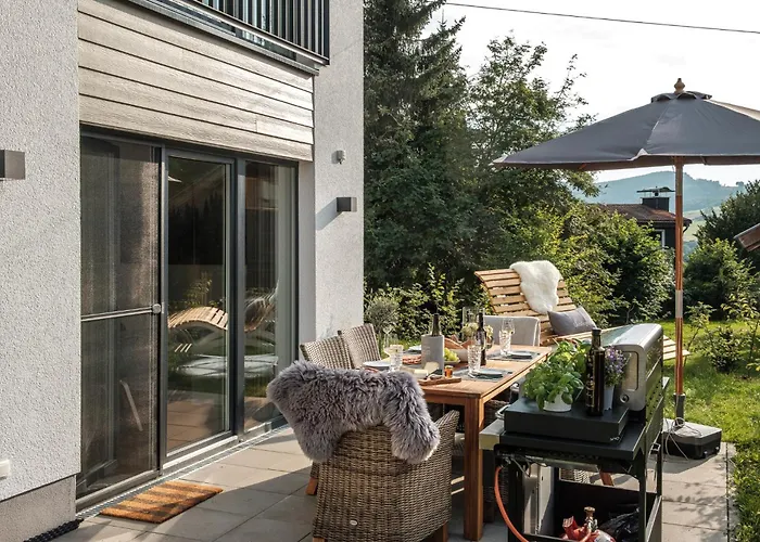 Ferienhaus Sonnenweg 32 - Sauna, Garten und Seeblick inklusive